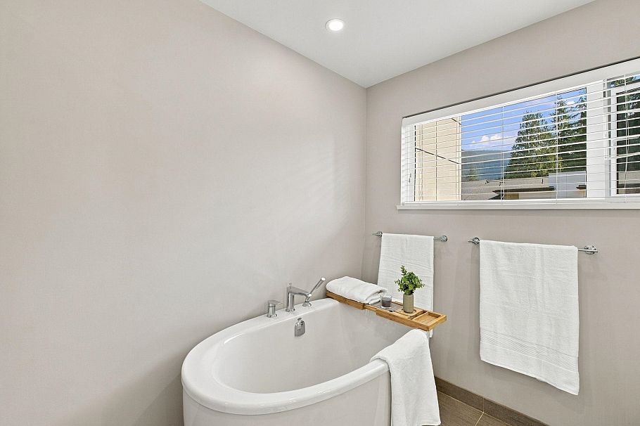 4682 Capilano Road North Vancouver, BC - 18