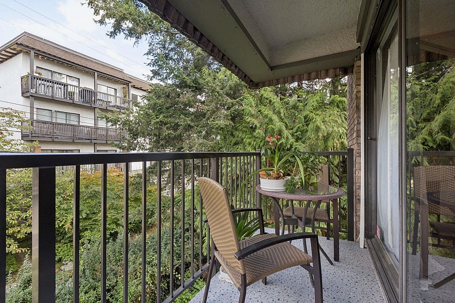 303 236 W 2nd Street North Vancouver, BC - 17