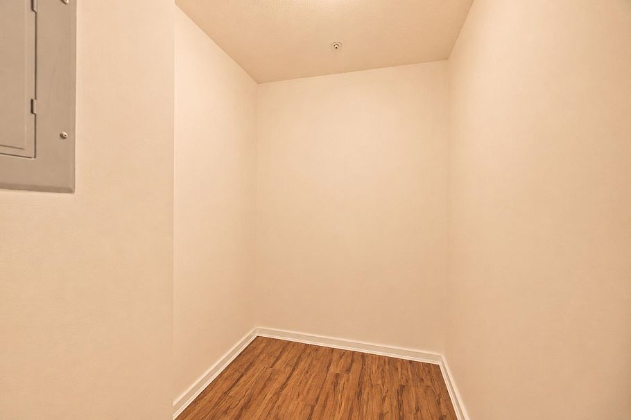 205 2080 Kent Avenue South Vancouver, BC - 16