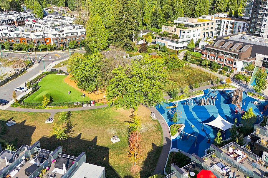 135 2070 Curling Road North Vancouver, BC - 27