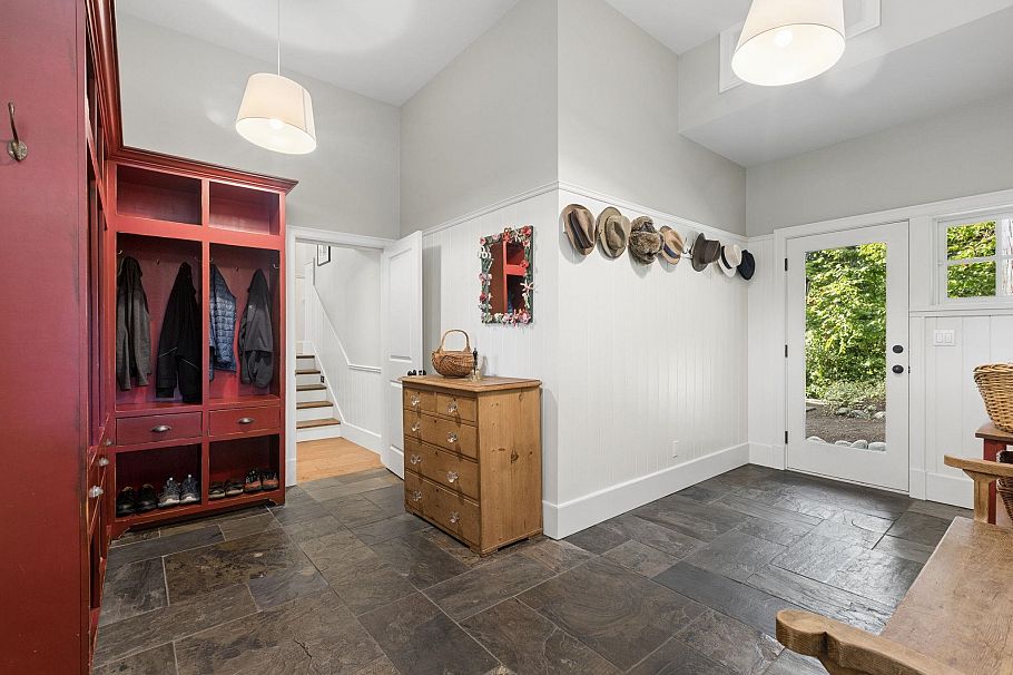 3815 Sunnycrest Drive North Vancouver, BC - 30