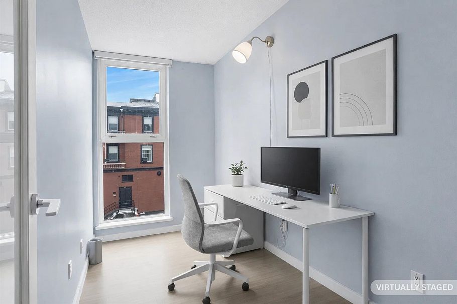 311 168 Powell Street Vancouver, BC - 7