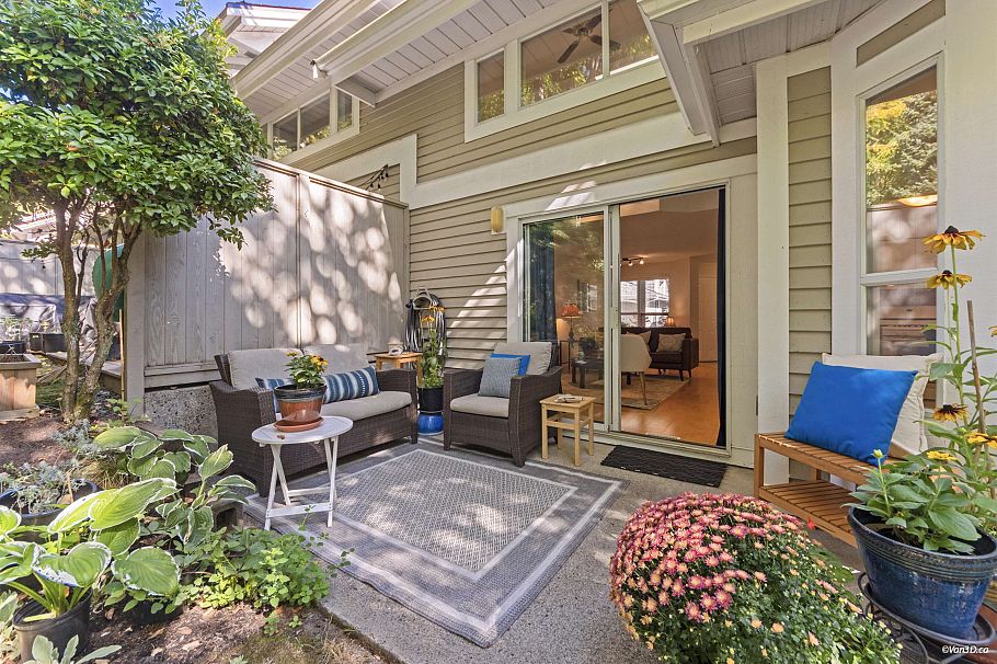 49 650 Roche Point Drive North Vancouver, BC - 1