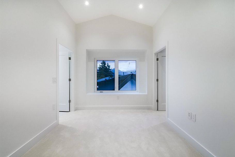 2 2339 Parker Street Vancouver, BC - 20