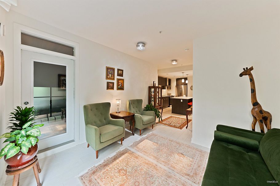 205 733 W 3rd Street North Vancouver, BC - 14