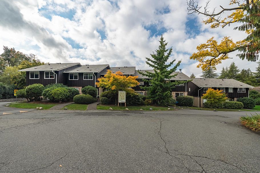 403 555 W 28th Street North Vancouver, BC - 21