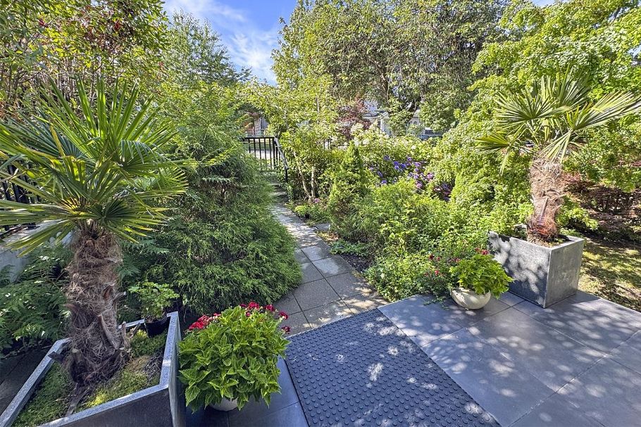 3191 E 21st Avenue Vancouver, BC - 33