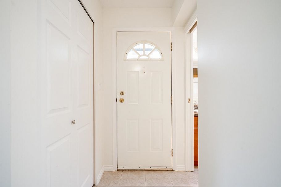 30 4311 Sophia Street Vancouver, BC - 37