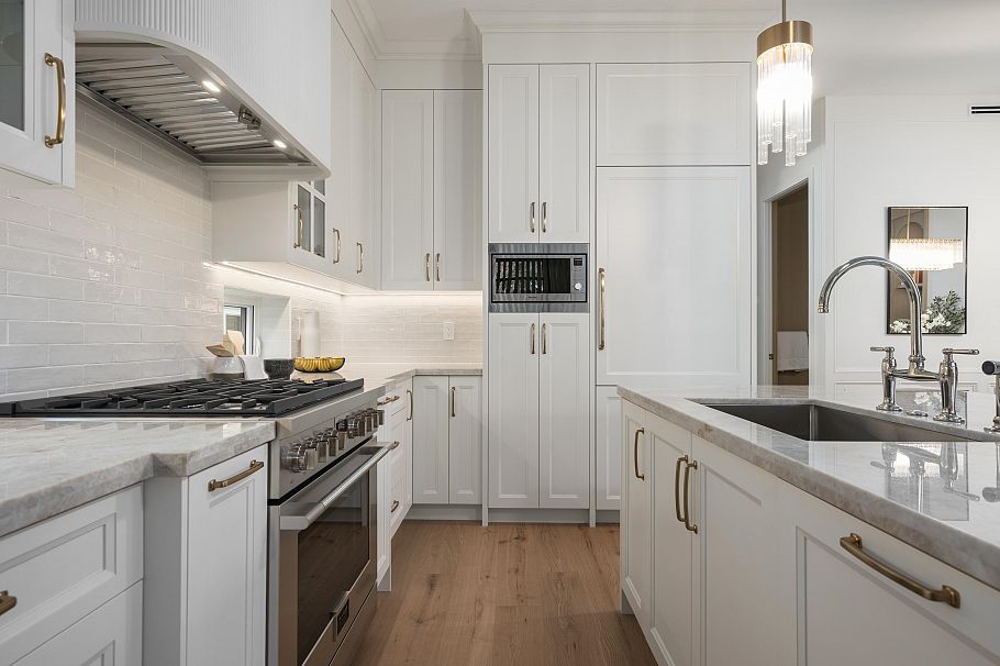 1 2344 W 45th Avenue Vancouver, BC - 10