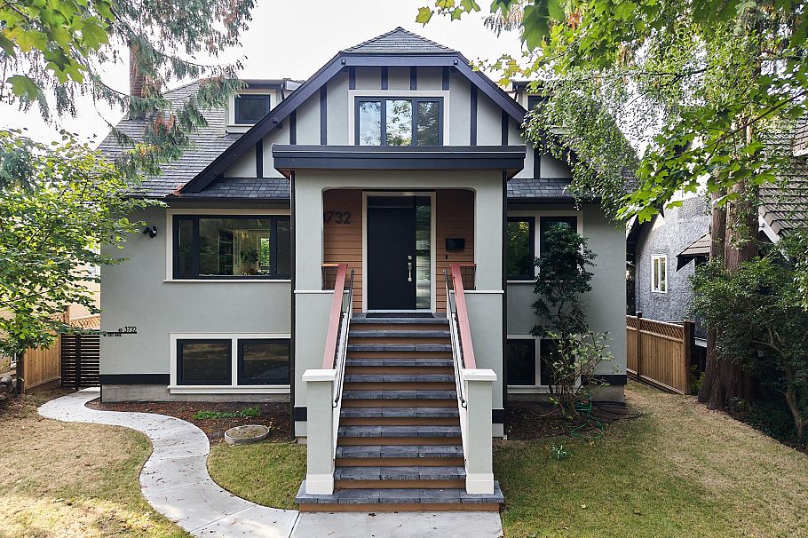 3732 W 1st Avenue Vancouver, BC - 40