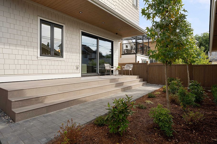 2 2344 W 45th Avenue Vancouver, BC - 33