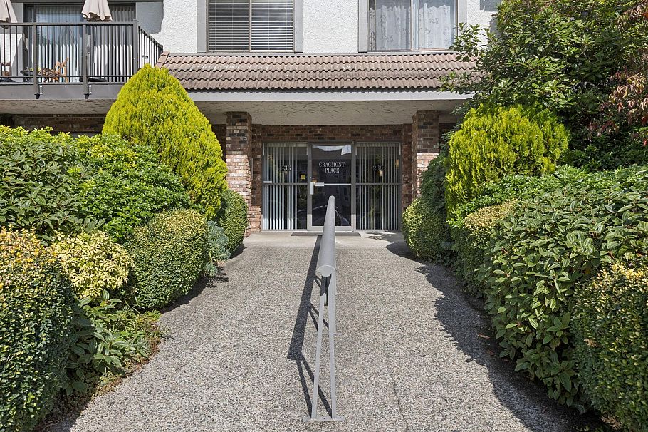 303 236 W 2nd Street North Vancouver, BC - 27