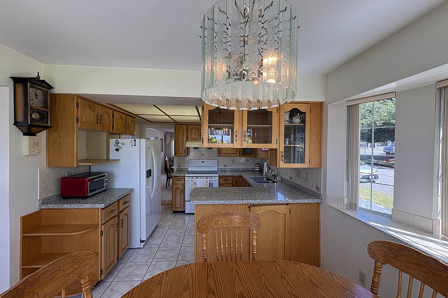 5095 Nanaimo Street Vancouver, BC - 17