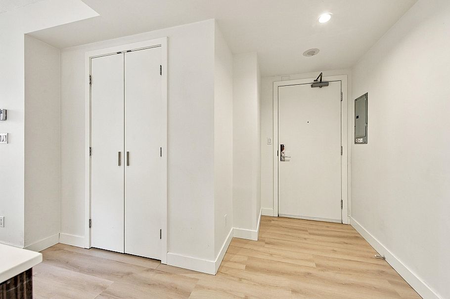 301 1308 Hornby Street Vancouver, BC - 15