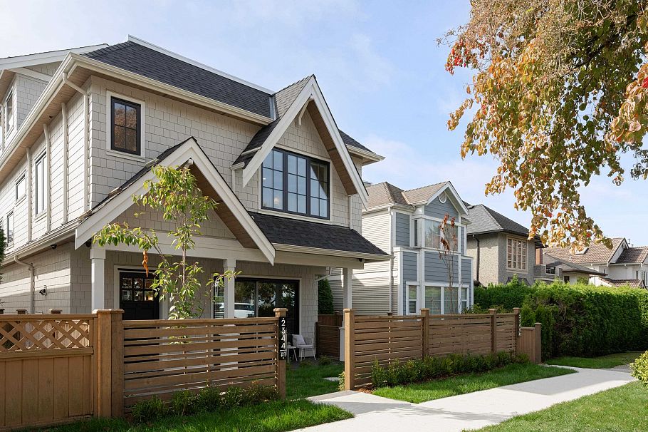 1 2344 W 45th Avenue Vancouver, BC - 30
