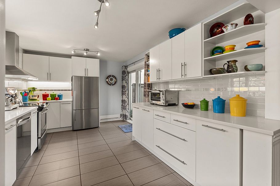 1741 Chesterfield Avenue North Vancouver, BC - 4