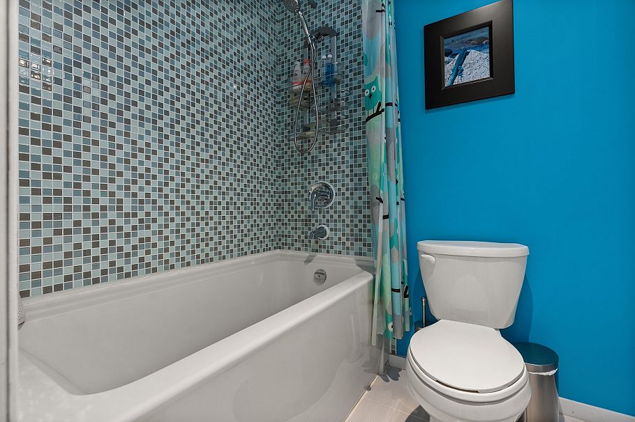 1741 Chesterfield Avenue North Vancouver, BC - 20