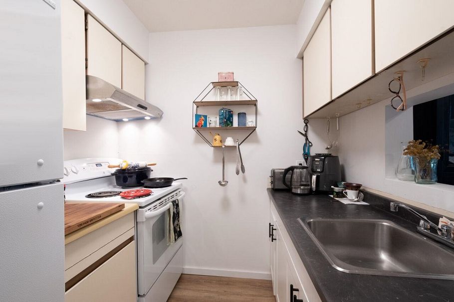 105 2222 Prince Edward Street Vancouver, BC - 9