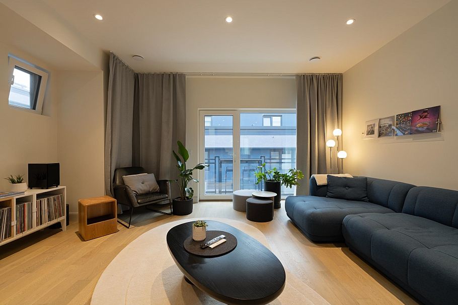 24 632 E 3rd Street North Vancouver, BC - 3