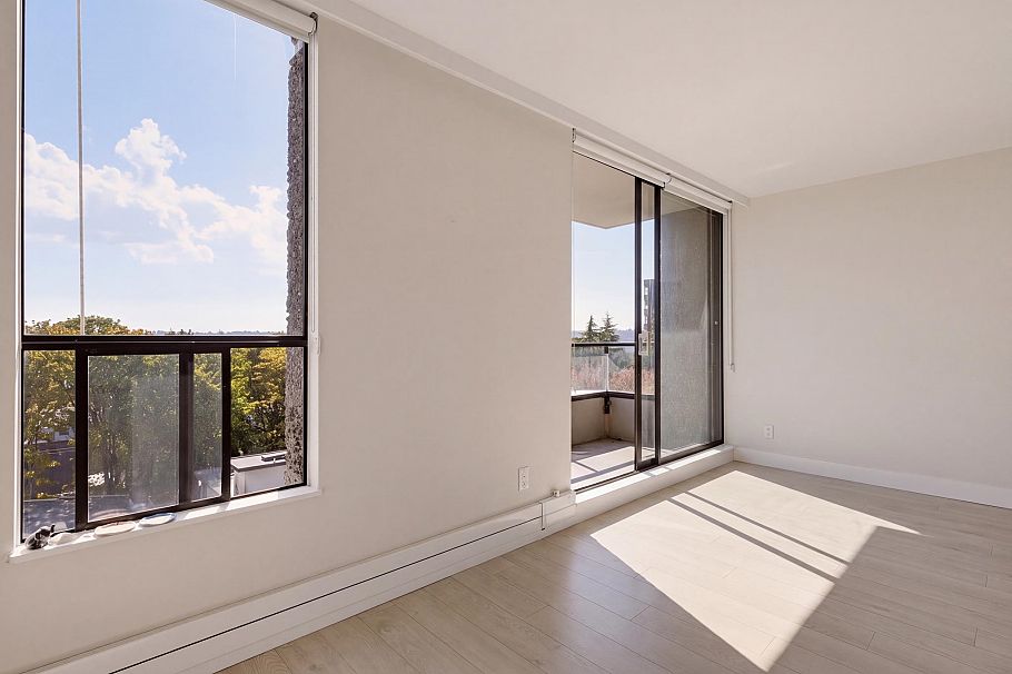 902 2370 W 2nd Avenue Vancouver, BC - 9