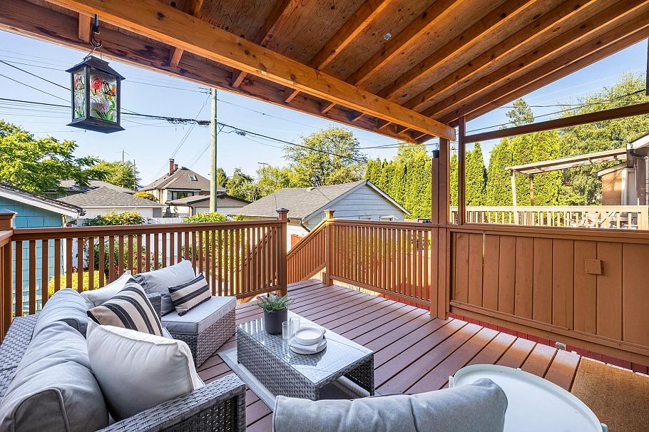 3311 W 8th Avenue Vancouver, BC - 16