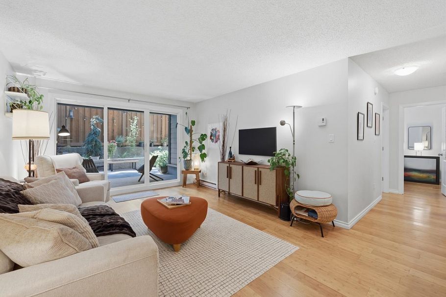 113 808 E 8th Avenue Vancouver, BC - 5