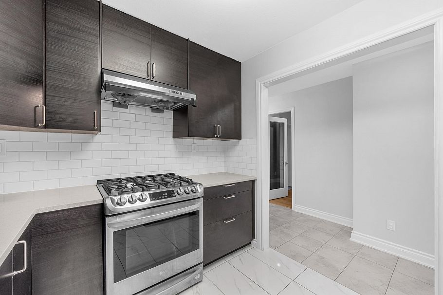 313 5723 Collingwood Street Vancouver, BC - 7