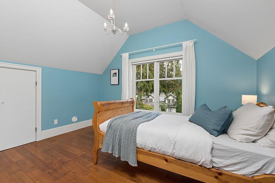 3815 Sunnycrest Drive North Vancouver, BC - 24