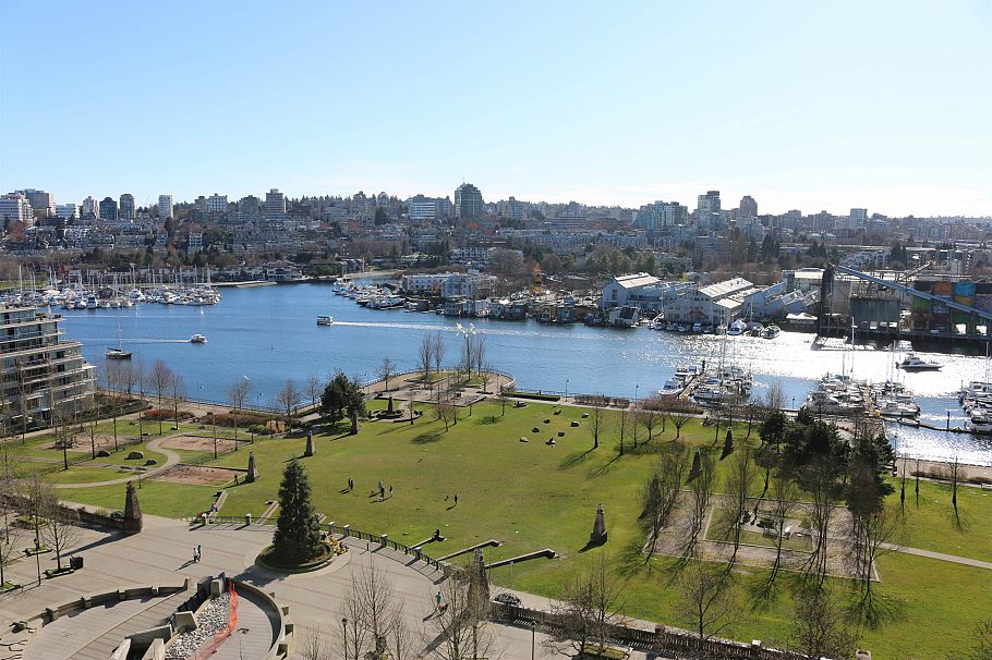 1606 583 Beach Crescent Vancouver, BC - 1