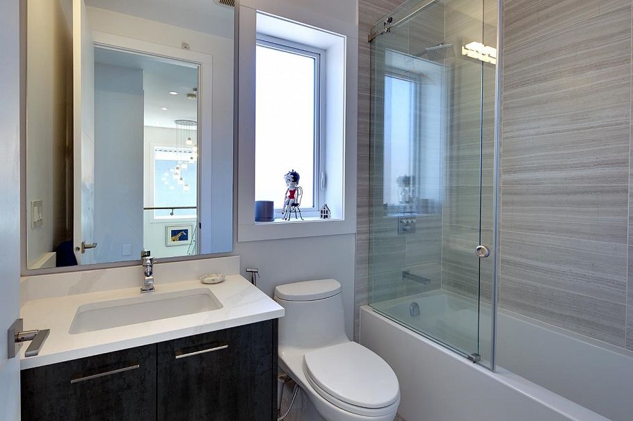 3191 E 21st Avenue Vancouver, BC - 28