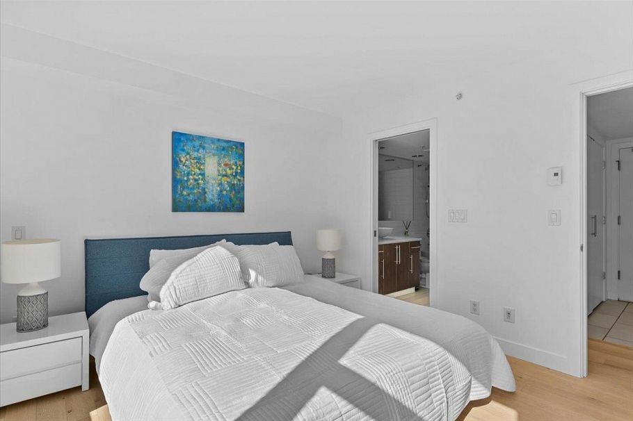 2303 1225 Richards Street Vancouver, BC - 23