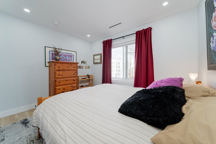 960 Renfrew Street Vancouver, BC - 15