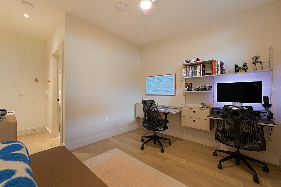 24 632 E 3rd Street North Vancouver, BC - 28