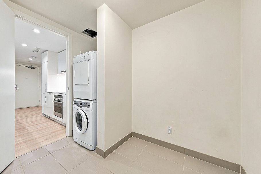 301 1308 Hornby Street Vancouver, BC - 14