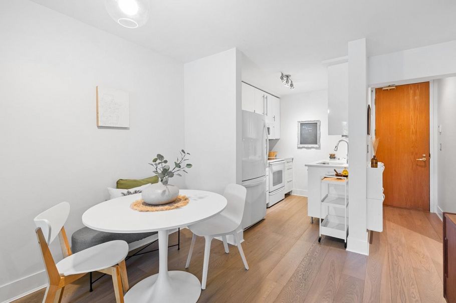 1B 2775 Fir Street Vancouver, BC - 16