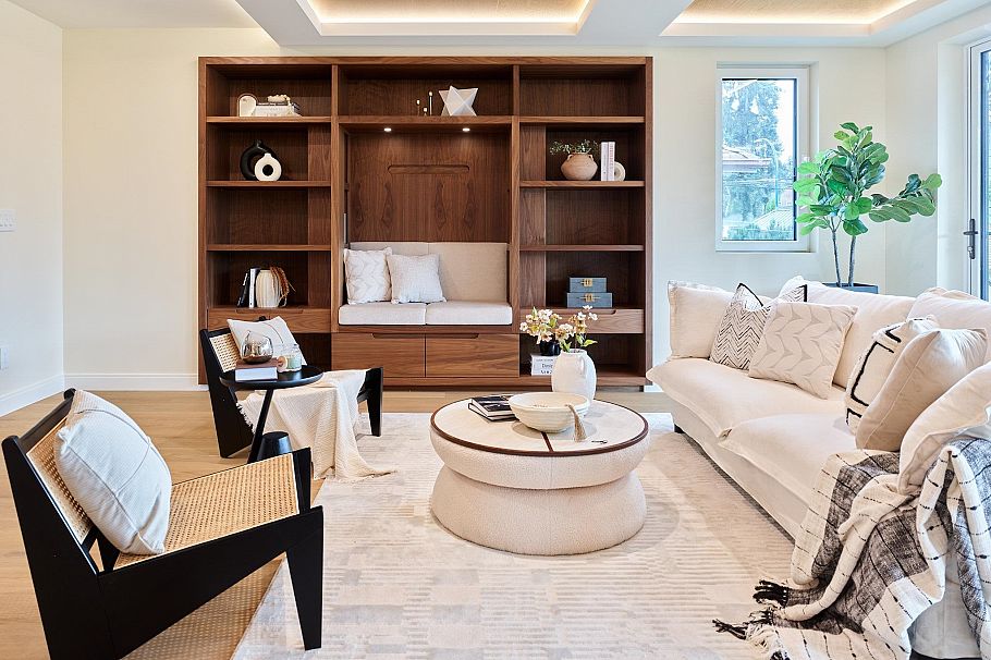 3732 W 1st Avenue Vancouver, BC - 3