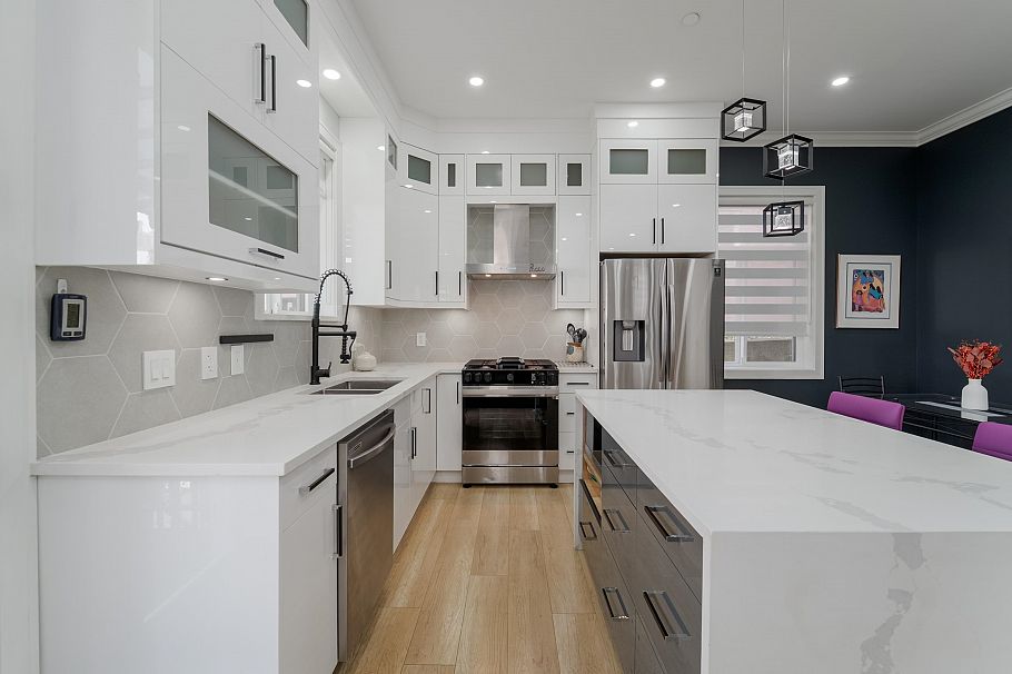 960 Renfrew Street Vancouver, BC - 7