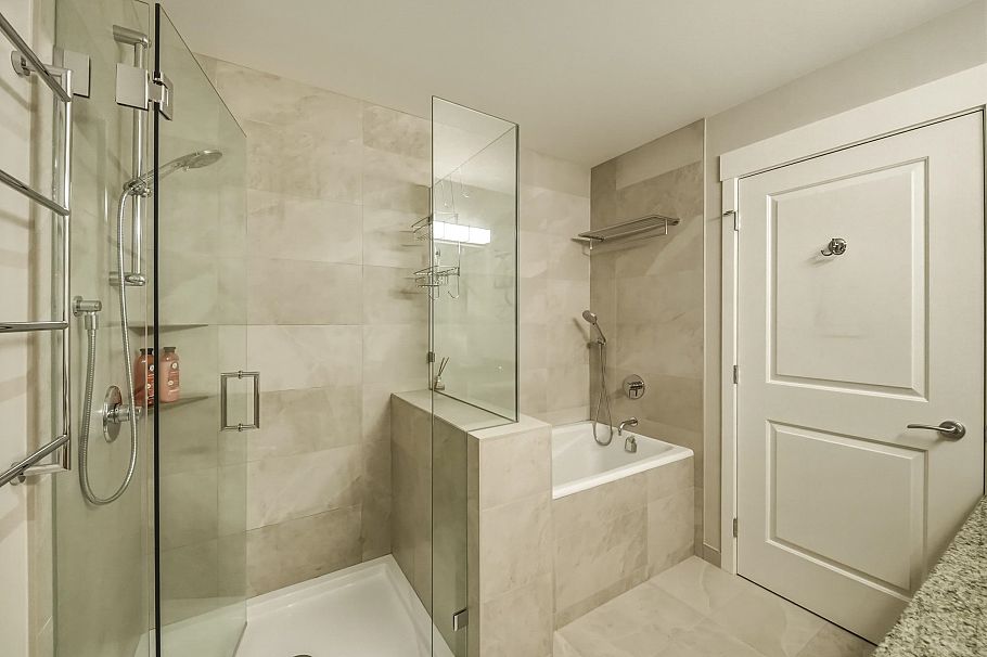 2990 Chesterfield Avenue North Vancouver, BC - 33