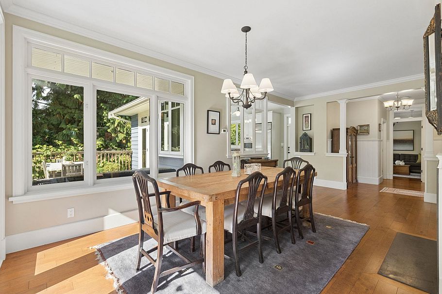 3815 Sunnycrest Drive North Vancouver, BC - 11