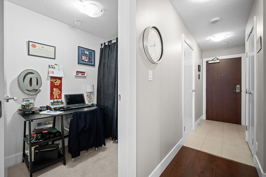 708 888 Homer Street Vancouver, BC - 17