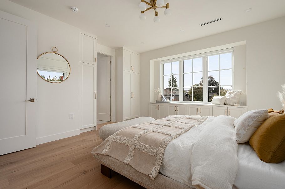 2 2344 W 45th Avenue Vancouver, BC - 24