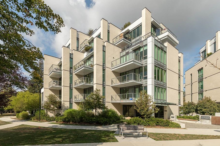 307 4685 Cambie Street Vancouver, BC - 1