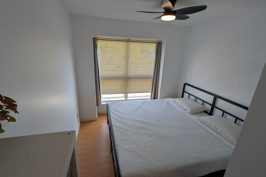 210 2891 E Hastings Street Vancouver, BC - 6