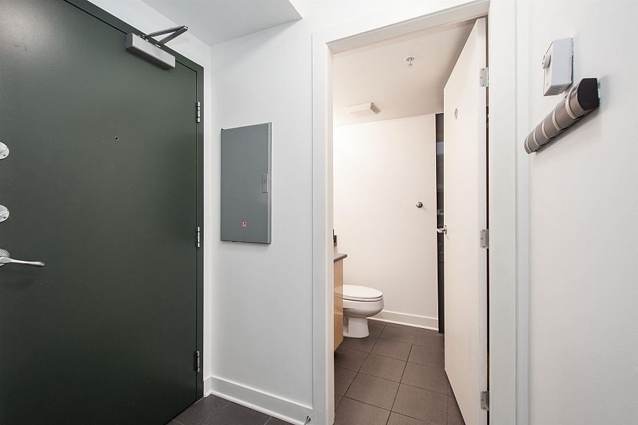 202 1688 Robson Street Vancouver, BC - 16