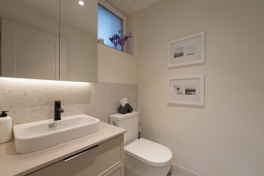 24 632 E 3rd Street North Vancouver, BC - 20