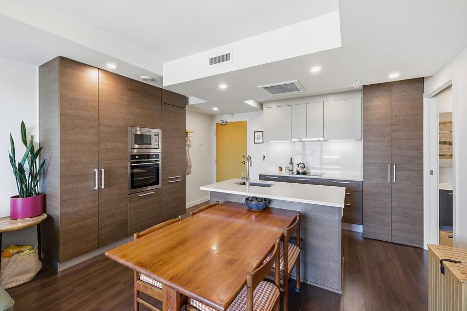 1711 285 E 10 Avenue Vancouver, BC - 12