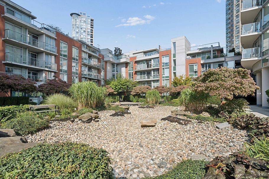 3505 688 Abbott Street Vancouver, BC - 39
