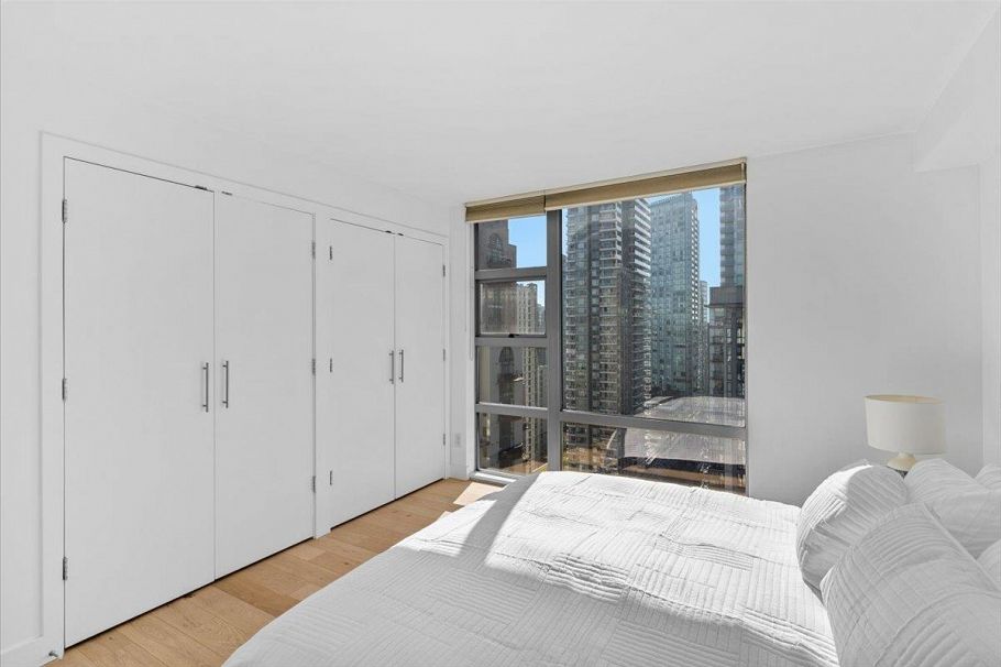 2303 1225 Richards Street Vancouver, BC - 24