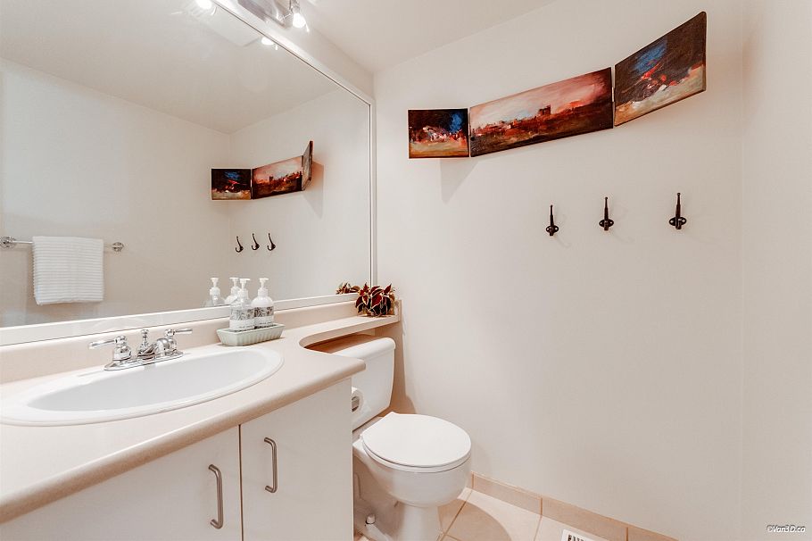 49 650 Roche Point Drive North Vancouver, BC - 25