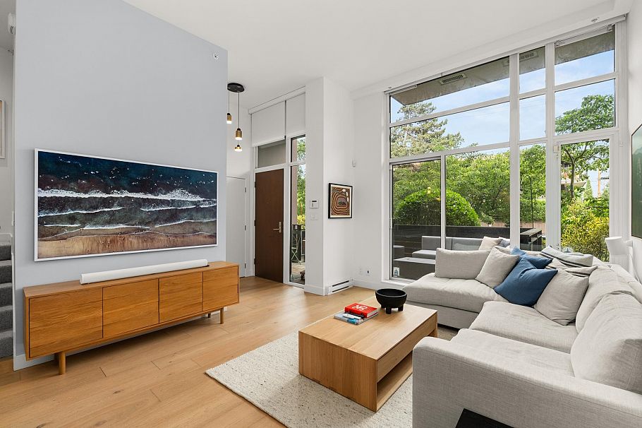 TH6 2349 Scotia Street Vancouver, BC - 3